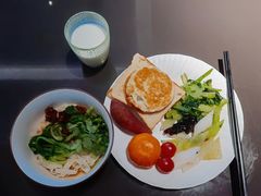 -天港漫非酒店(宁波火车站联丰地铁站店)