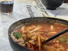 辣腌菜煮猪脑-乔岩保应烧烤店