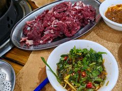 -五洞培记山庄·鲜牛肉火锅