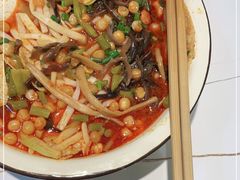 -丽丽三鲜螺蛳粉(田林路店)