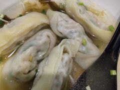 芹菜大馄饨-周素珍湖州大馄饨(直戒坛寺巷店)