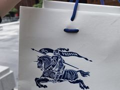 -BURBERRY(上海港汇恒隆广场店)