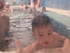-龙格亲子游泳•水育早教运动中心