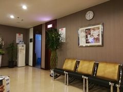 -爱康国宾体检中心(五角场万达广场分院)