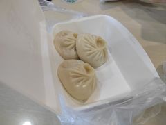 -老西白点心店