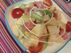 -香巴拉云南餐厅(华莱坞店)