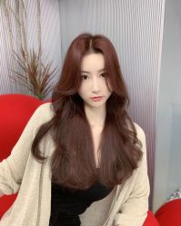 -AYO SALON
