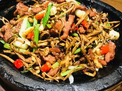 -九锅一堂酸菜鱼(万达广场店)