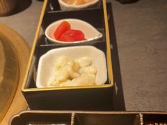 -铭牛烧肉·和牛海鲜自助(高新月牙湖店)