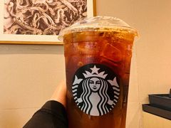 -星巴克臻选(南京金茂览秀城店)