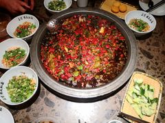 绝味麻椒红锅-匠岳·王宝器麻椒鱼(都江堰店)