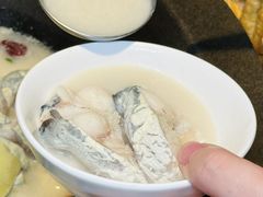 -鲜潭蒸汽石锅鱼(五道口购物中心店)