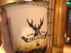 -THE ALLEY 鹿角巷(华润万象城店)