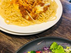 -HIGH FIVE哈福手工汉堡(桂林路店)