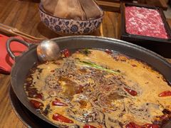 -旧街市鲜货老火锅(大光路店)