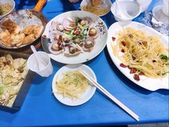 -老东镇啤酒屋海鲜加工·蒸汽海鲜·海鲜烧烤(台东店)