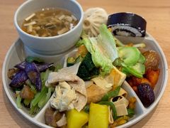 -素满香·全民食养自助(长宁龙之梦店)