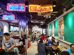 大堂-陈光记烧腊(长寿路店)