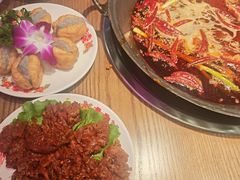 -巴卤社老火锅(财富店)