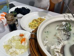 -天乐农家鱼头王(天目湖店)