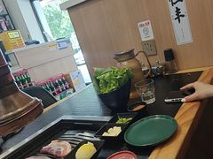 -臻牛烤肉