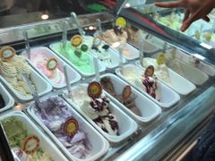 自助取餐区-柠檬车露(卖草地店)