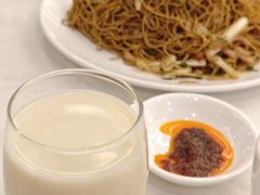 -万山楼海鲜酒家·二十三年老字号
