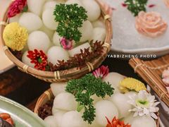 -得意咚瓜·顺德鱼生·冬瓜火锅(深圳首店)