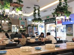 大堂-拿渡·水煮鱼麻辣香锅(王府井奥莱·香江小镇店)