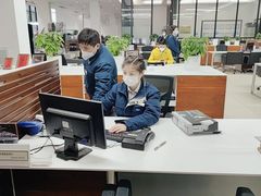 -上海宝信宝马4S店