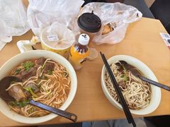 -李先生牛肉面大王(莱芜信誉楼店)