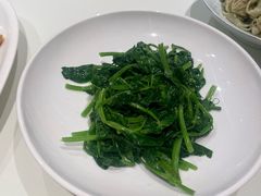 -渝信川菜 · 川味家常菜(财富购物中心店)