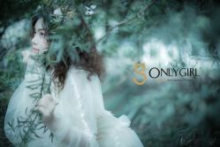 -onlygirl摄影美学馆高端定制(江滩店)