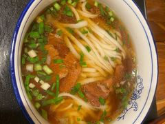 -矮子粉店1985·长沙米粉(湘春路店)