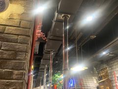 大堂-破瓦寒窑·地摊烤羊排