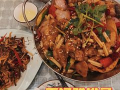 干锅腊排骨-小厨子私房菜·云南美食店