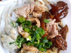 至尊三宝捞河粉-荔林食店(西华路店)