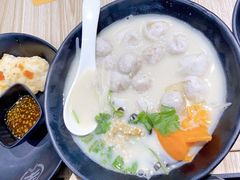 -渔米丰·广府鱼汤米线(光明广场店)