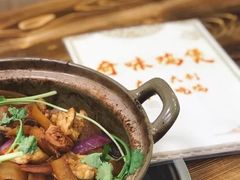 -奇味鸡煲(麦地店)