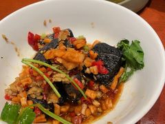 -琥珀老六龙虾(四里河店)