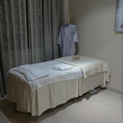 -百秀名媛纹绣美学护肤中心