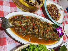 -老太太海鲜城(森林公园任家台店)