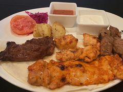 -Efes Turkish & Mediterranean Cuisine 艾菲斯餐厅(陆家嘴店)