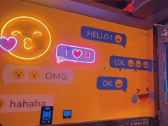 -好乐迪(张扬路八佰伴店)