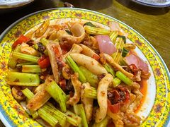 -车七孃苏稽跷脚牛肉(乐山店)