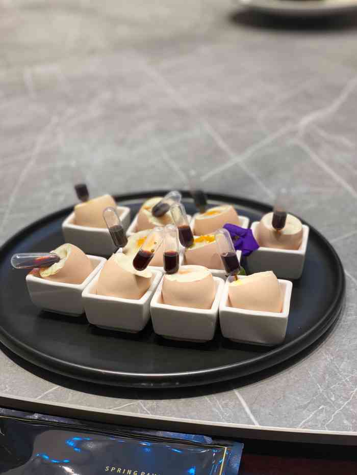 泉客厅spring pavilion 中餐厅-"济南| 60层空中会客厅00 99绿地.