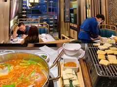 自助取餐区-野山舂·贵州现舂酸汤牛肉(民生路店)
