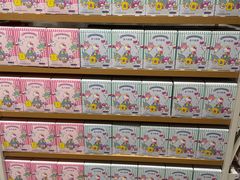 -名创优品(山东青岛华润万象城店)