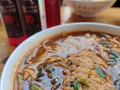 -铁朋小锅米线(玉川巷店)