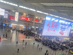 -麦当劳(上海虹桥站30B检票口楼上)